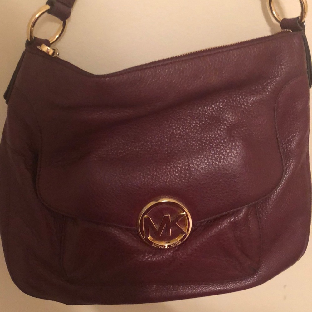 Purple Micheal Kors shoulder Bag